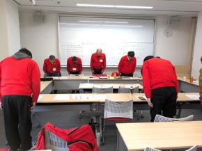 挨拶練習からスタート！